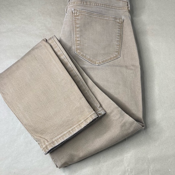 Old Navy Sweetheart cut skinny-jeans in khaki size 4 - Picture 9 of 16
